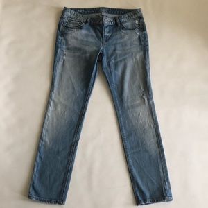 Ann Taylor Loft denim modern slim jeans distressed comfortable cute sexy